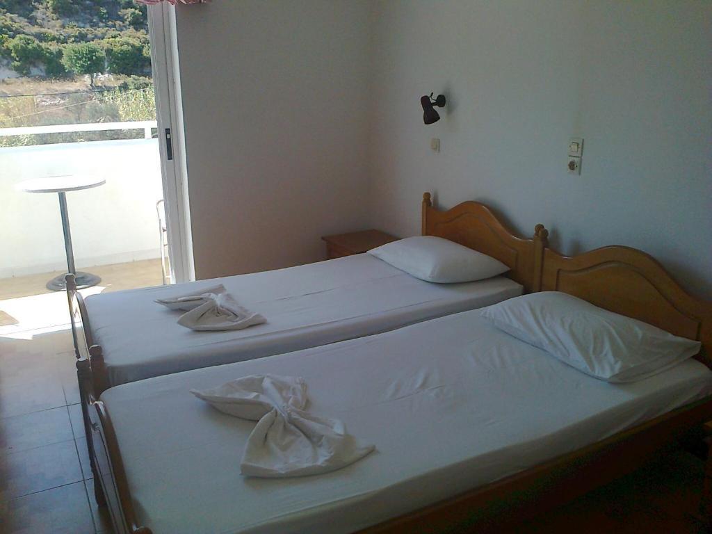 Dionysia Apartments Kefalos  Luaran gambar